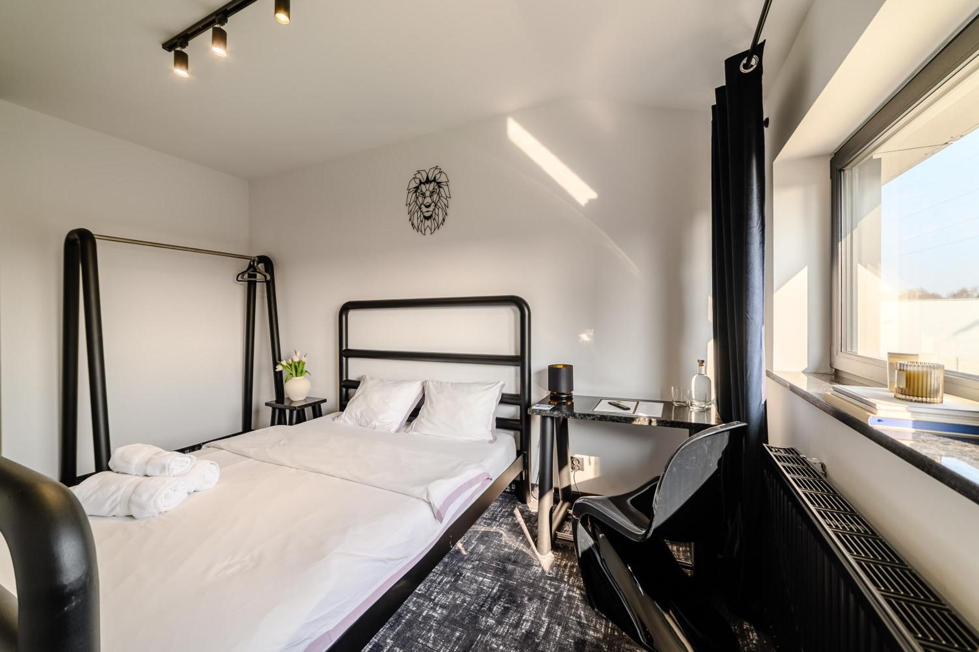 Golden Lion House Bed&Breakfast Rumia Dış mekan fotoğraf