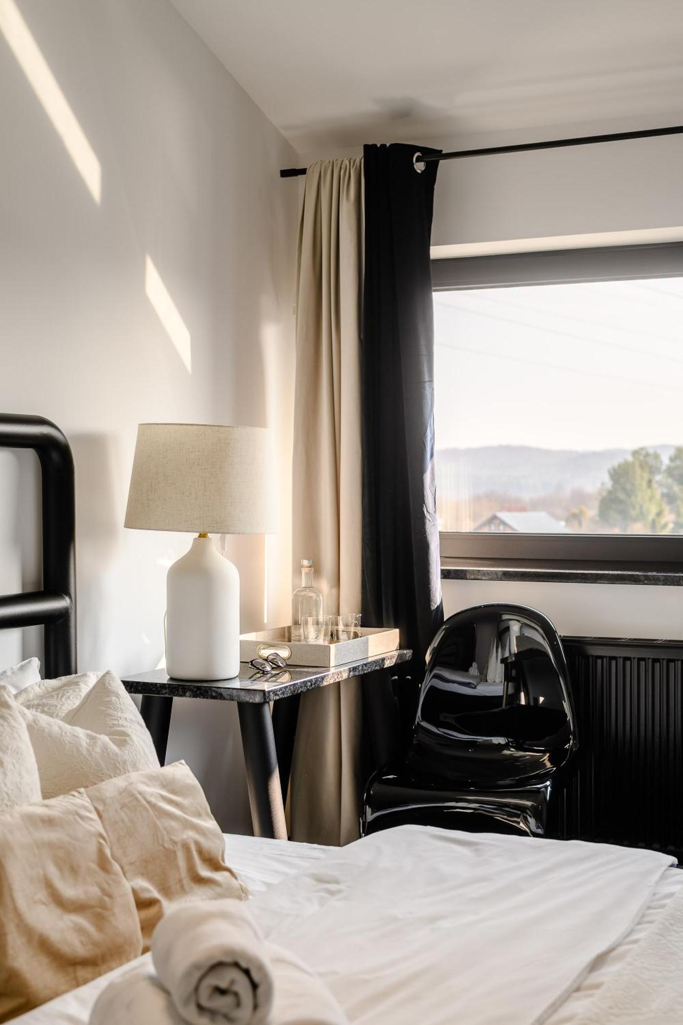 Golden Lion House Bed&Breakfast Rumia Dış mekan fotoğraf